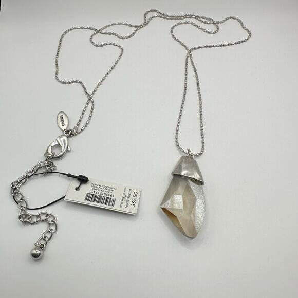NWT Chico’s Smoky Grey Pendant Slver Tone Chain Long Necklace - Picture 1 of 7